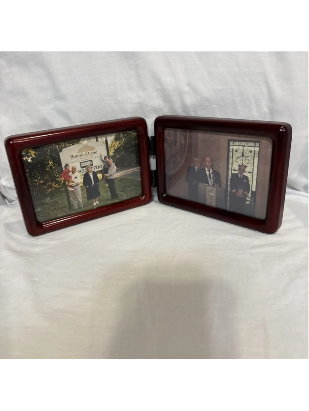 VTG Fetco Hinged Folding Wood Frame Rounded Corners 4x6 Photos 1170